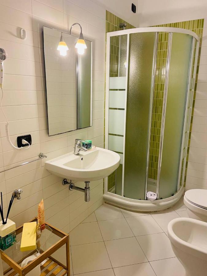 Regina Del Mare Holiday Apartments Tirrenia Ngoại thất bức ảnh