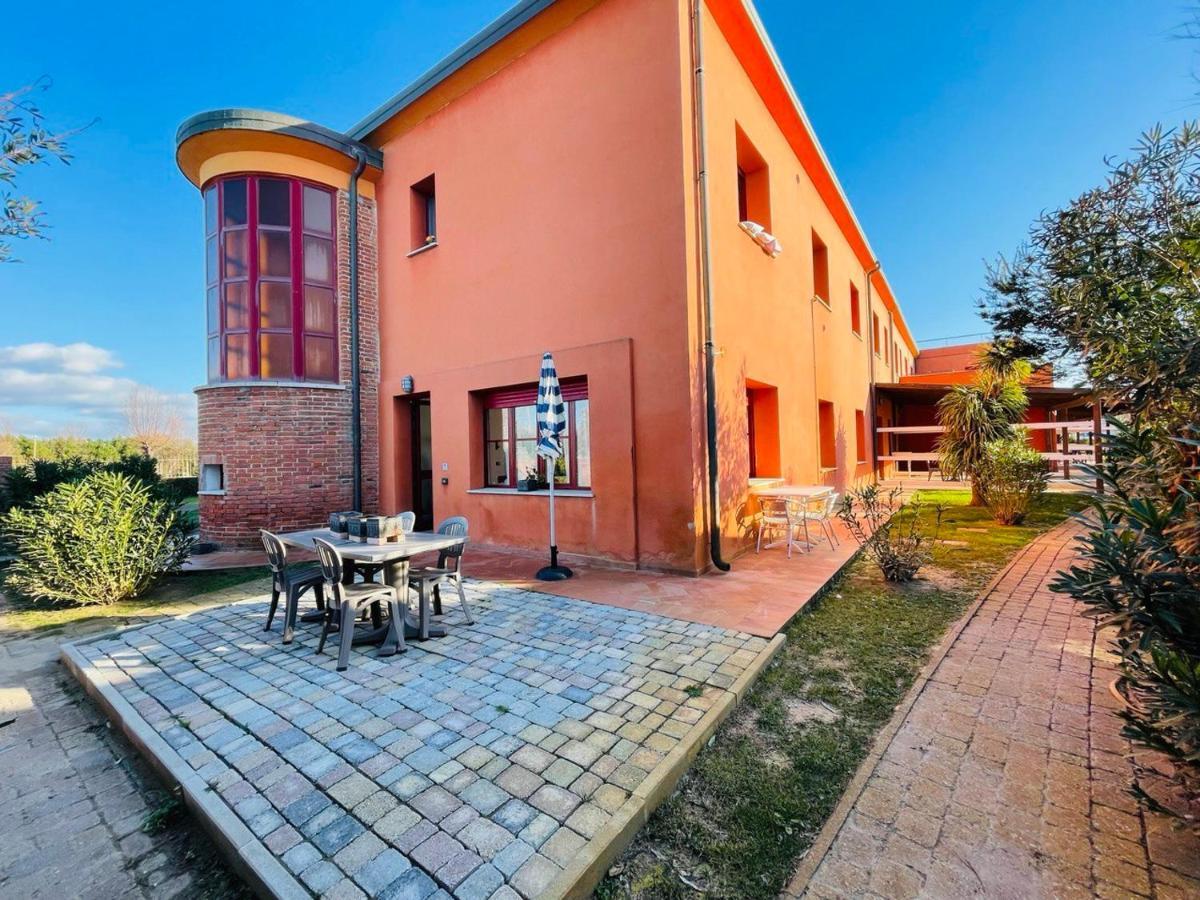 Regina Del Mare Holiday Apartments Tirrenia Ngoại thất bức ảnh