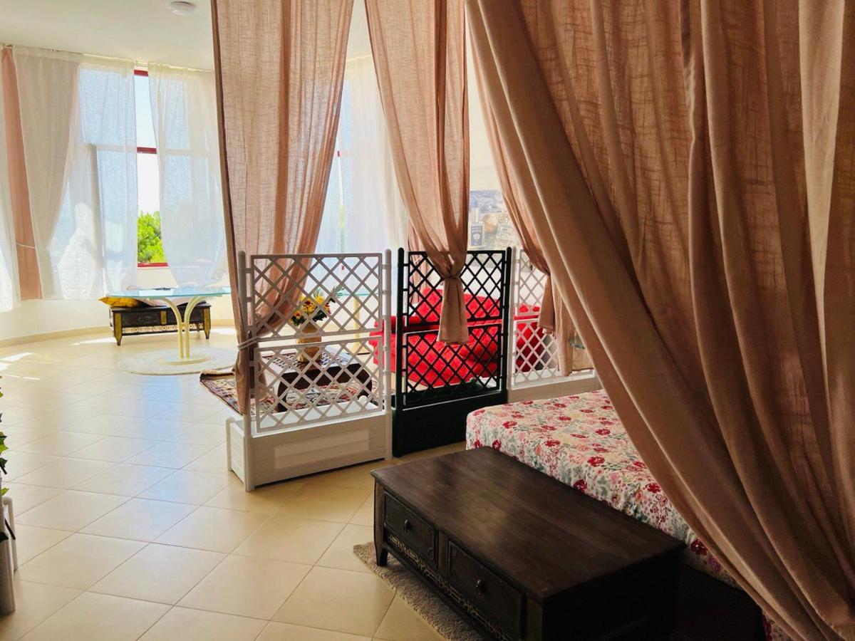 Regina Del Mare Holiday Apartments Tirrenia Ngoại thất bức ảnh