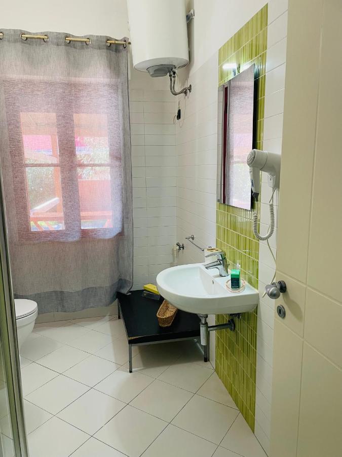 Regina Del Mare Holiday Apartments Tirrenia Ngoại thất bức ảnh
