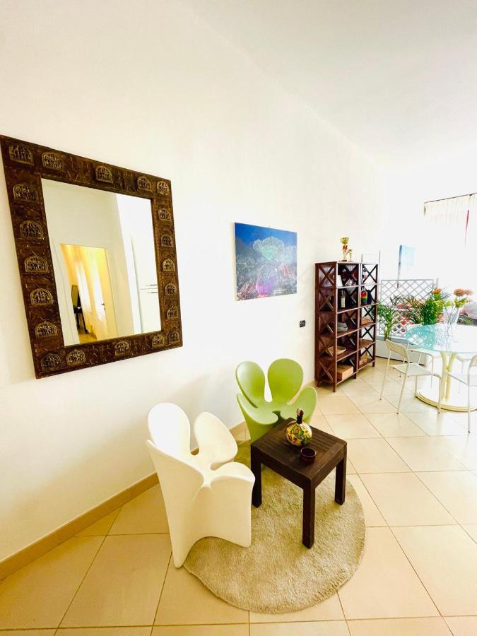 Regina Del Mare Holiday Apartments Tirrenia Ngoại thất bức ảnh