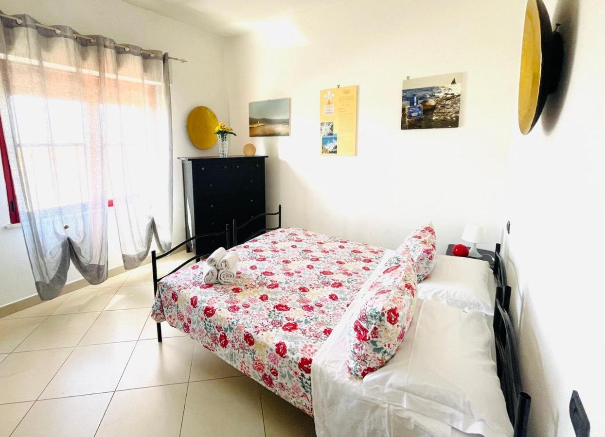 Regina Del Mare Holiday Apartments Tirrenia Ngoại thất bức ảnh